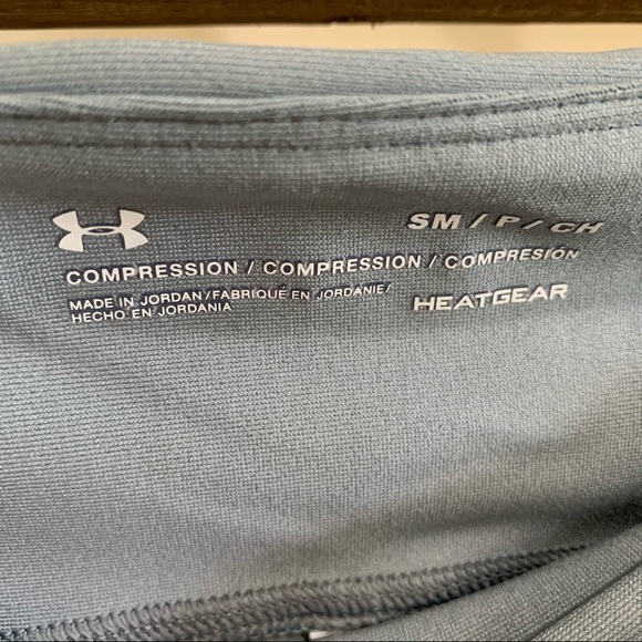 Under Amour Heatgear Perf Insert Graphic Legging S NWT - Picture 6 of 10